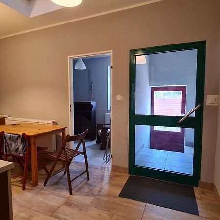 Urocze Apartamenty Na Wsi Goledzinow المظهر الخارجي الصورة