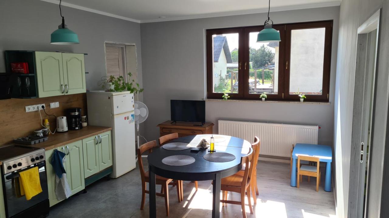 Urocze Apartamenty Na Wsi Goledzinow المظهر الخارجي الصورة