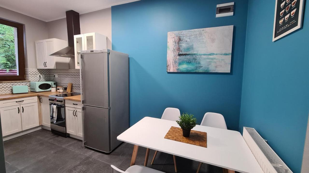 Urocze Apartamenty Na Wsi Goledzinow المظهر الخارجي الصورة