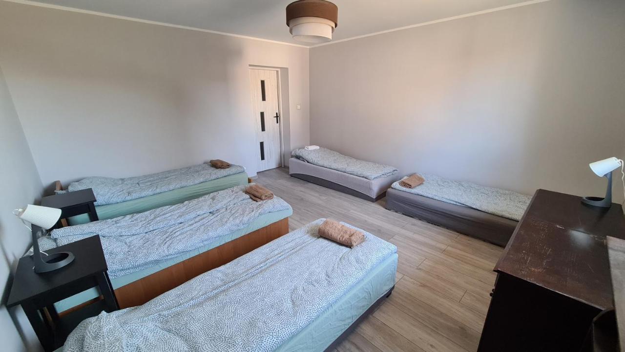Urocze Apartamenty Na Wsi Goledzinow المظهر الخارجي الصورة